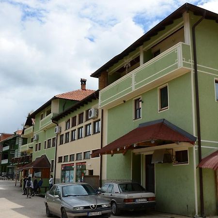 Mm Narcis Bed & Breakfast Vlasina Rid Exterior photo