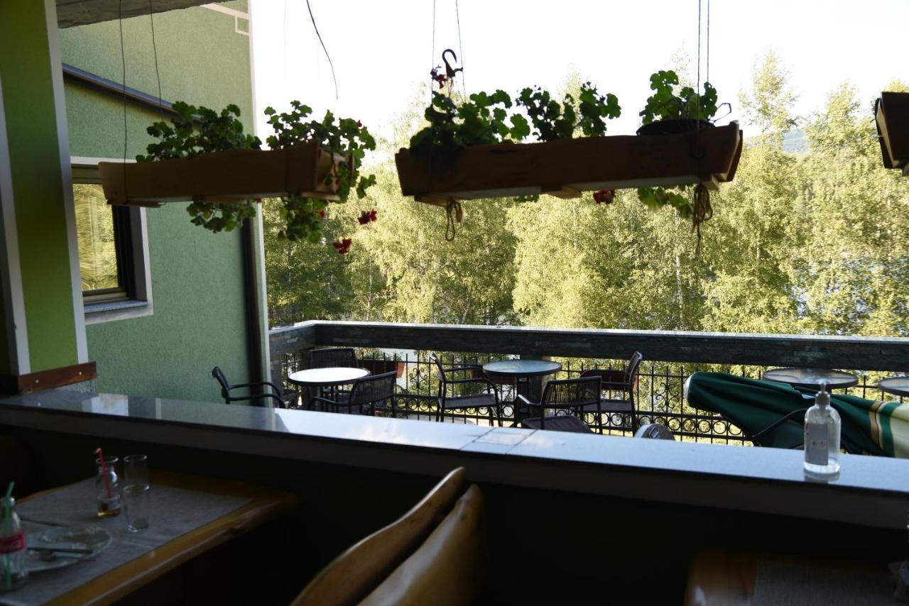 Mm Narcis Bed & Breakfast Vlasina Rid Exterior photo