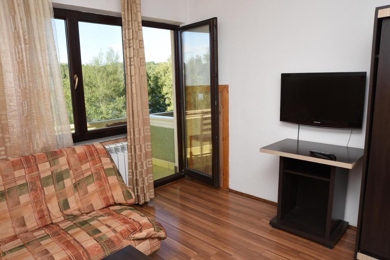 Mm Narcis Bed & Breakfast Vlasina Rid Exterior photo
