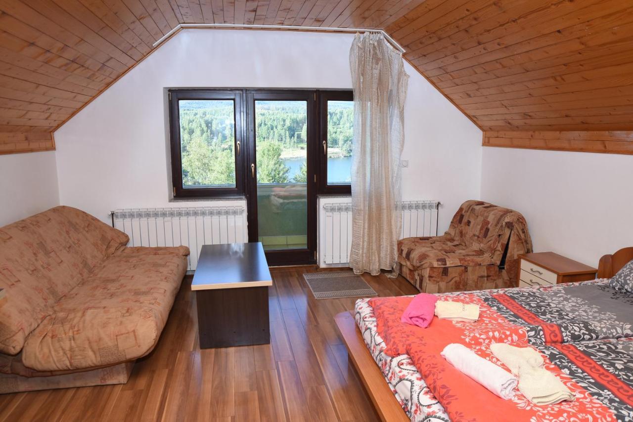 Mm Narcis Bed & Breakfast Vlasina Rid Exterior photo