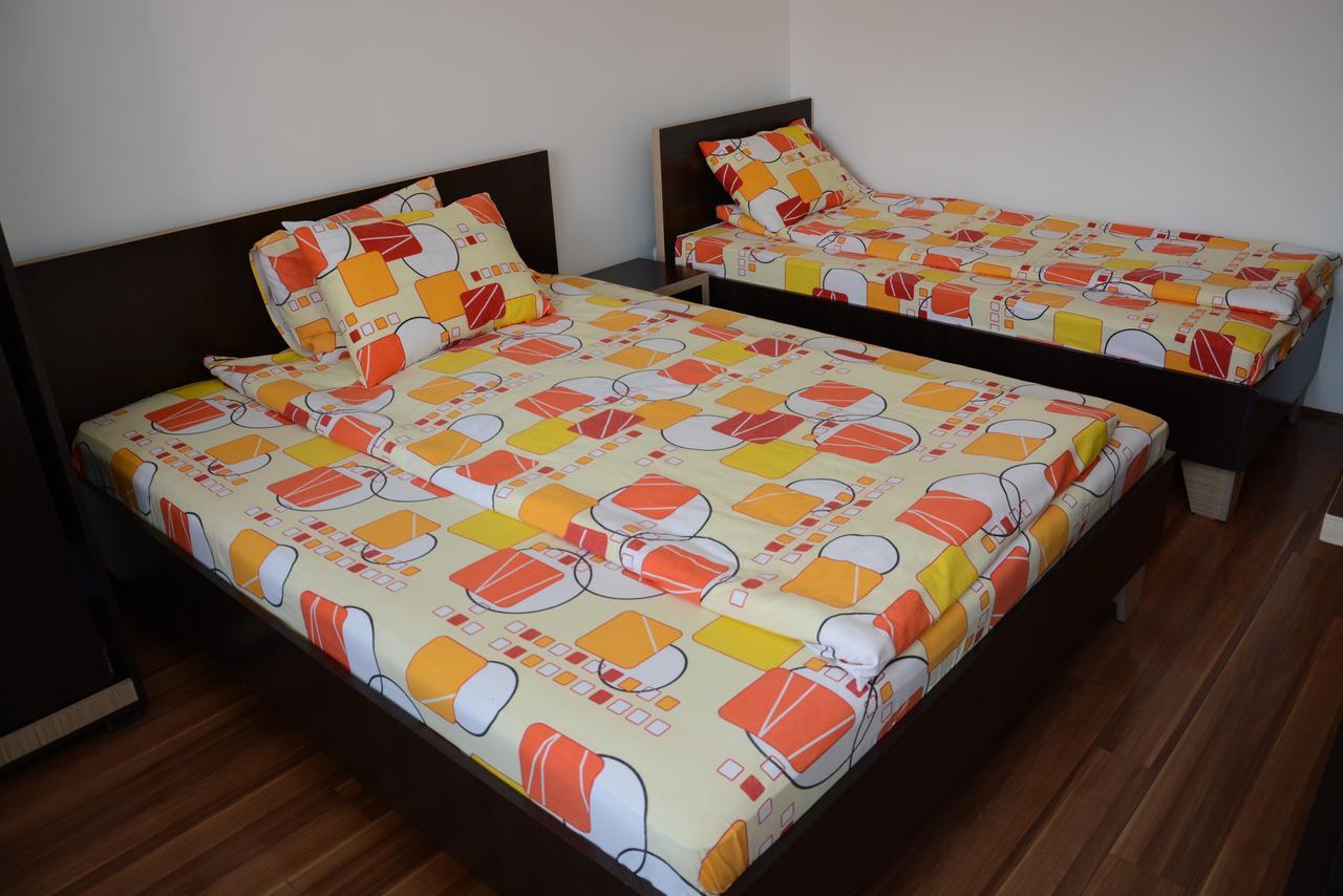 Mm Narcis Bed & Breakfast Vlasina Rid Exterior photo